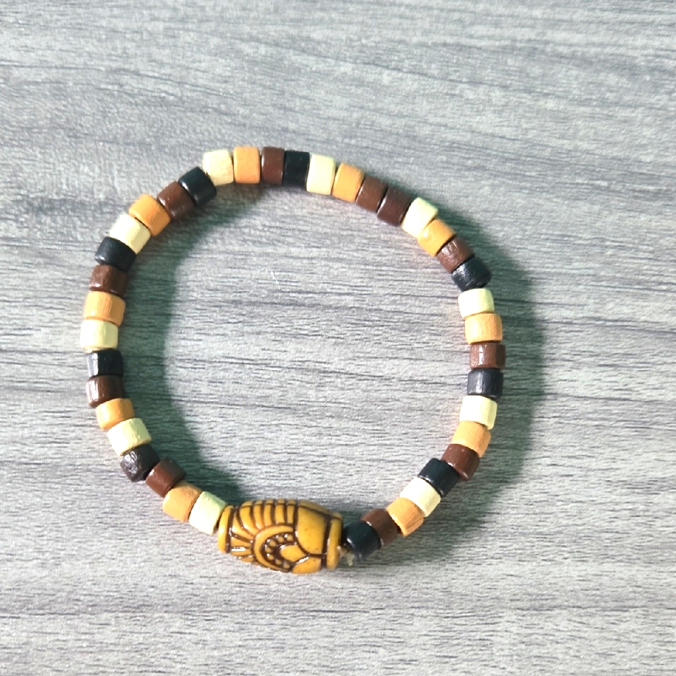 Wood Bead Bracelet W Statement Bead Fits Up To 65 Inch Wrist Comfortably Nwot Wood Bead Bracelet W Statement Bead Fits Up To 65 Inch Wrist Comfortably Nwot
